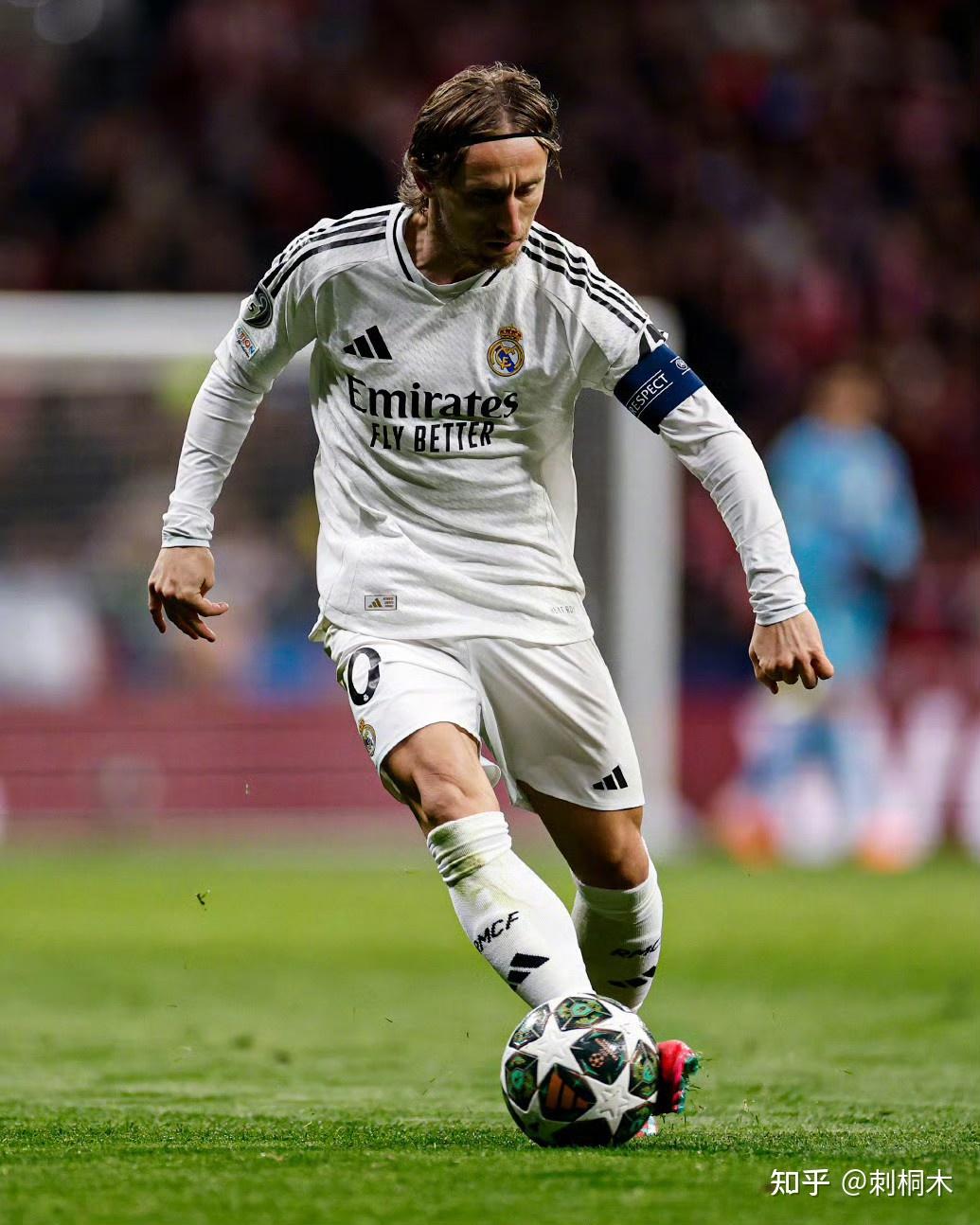 年度进球榜：姆巴佩60球并列第6 5场超9球有望历史第2