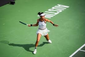 拉布亚德发文告别英博，队友马莱莱、马马杜送上祝福